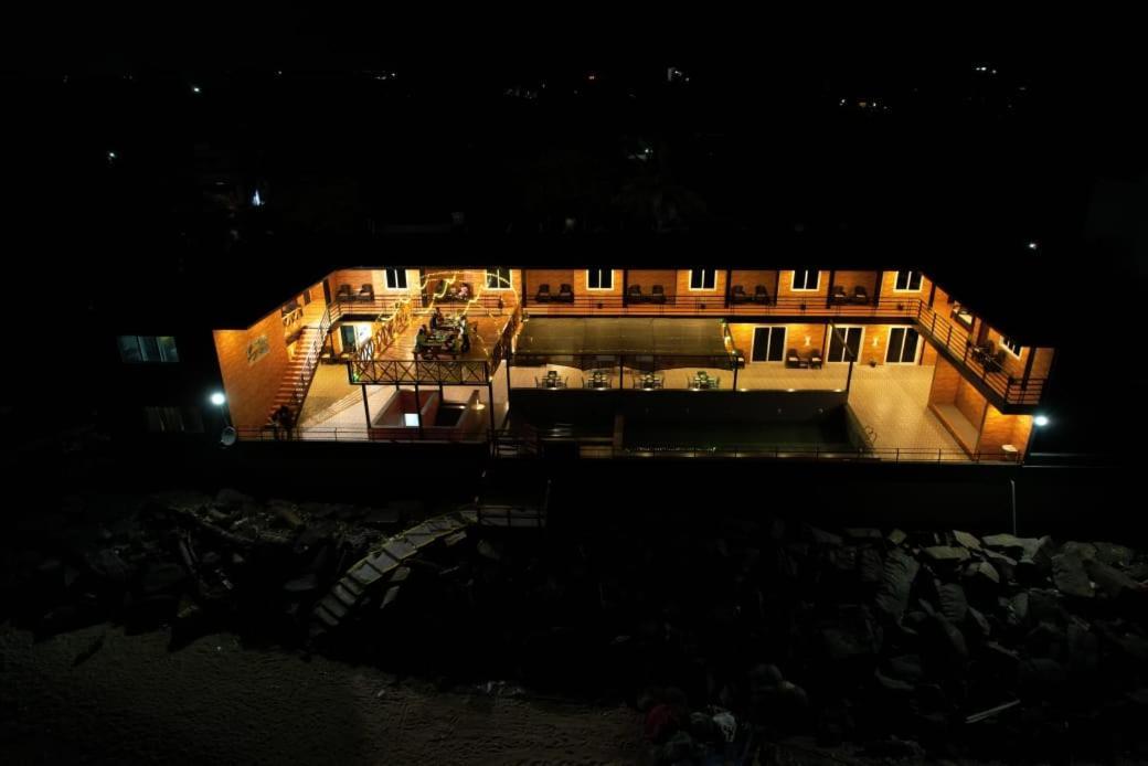 Hashtag Hive Hotel Puducherry Buitenkant foto