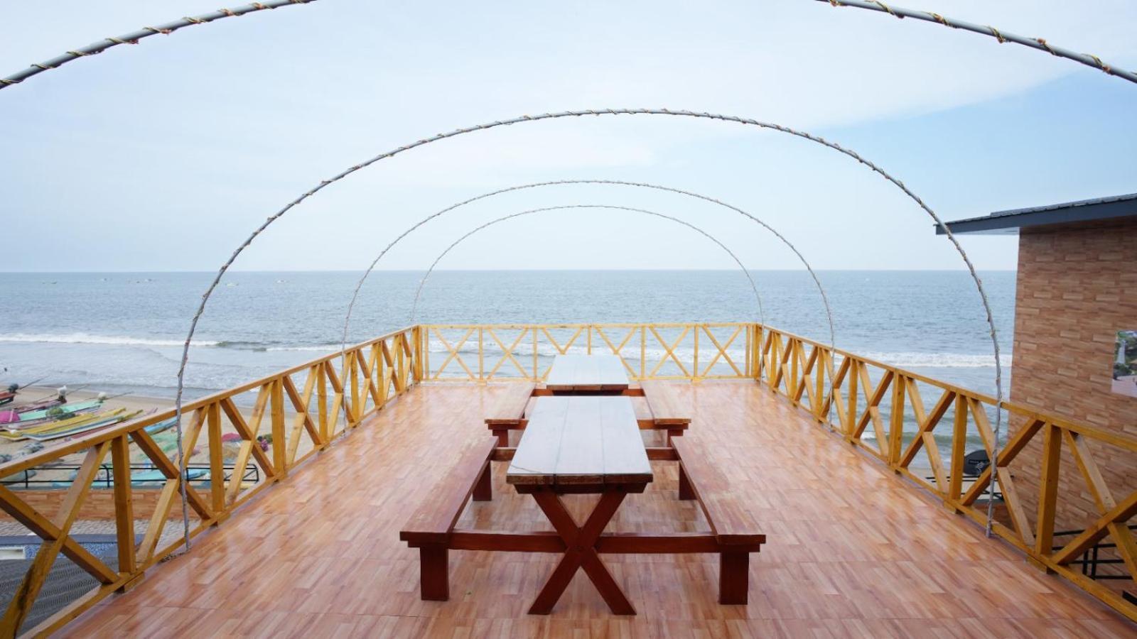 Hashtag Hive Hotel Puducherry Buitenkant foto