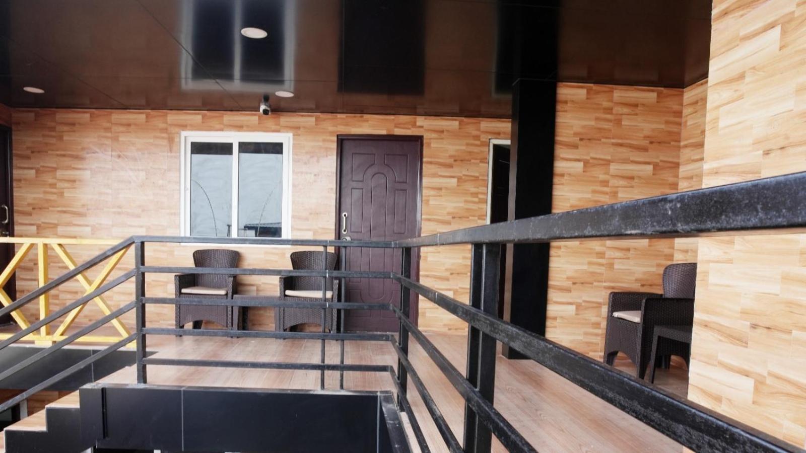 Hashtag Hive Hotel Puducherry Buitenkant foto